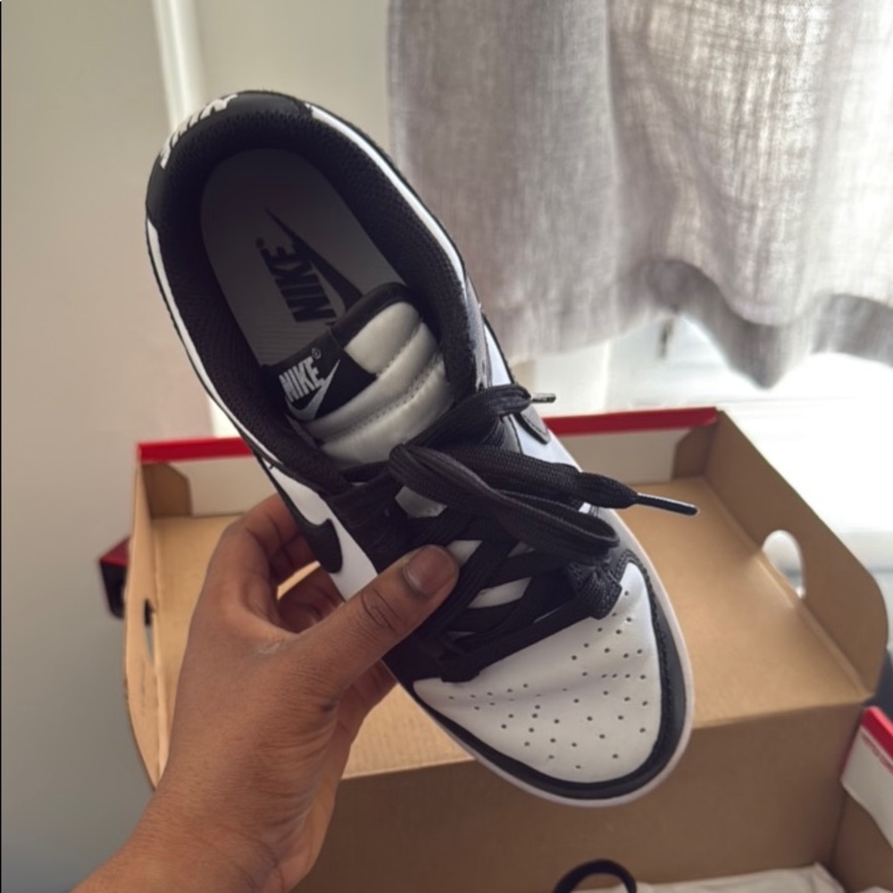 Nike Dunks! - Picture 6 of 9
